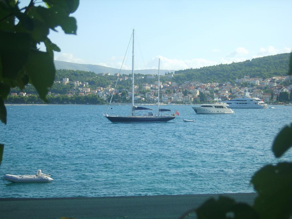 Apartments Iva Alla Trogir Exterior foto